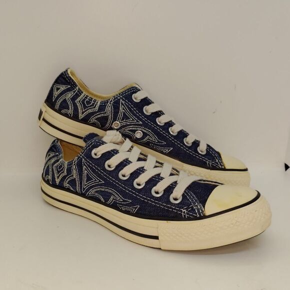 Converse All Star Womens Pre-owned Blue TRIBAL STITCHING - sz. 7 1/2 RARE!! - Picture 1 of 7